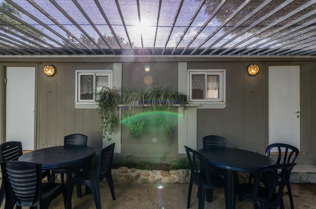 Orna'S Corner Bed & Breakfast Yuval Ngoại thất bức ảnh