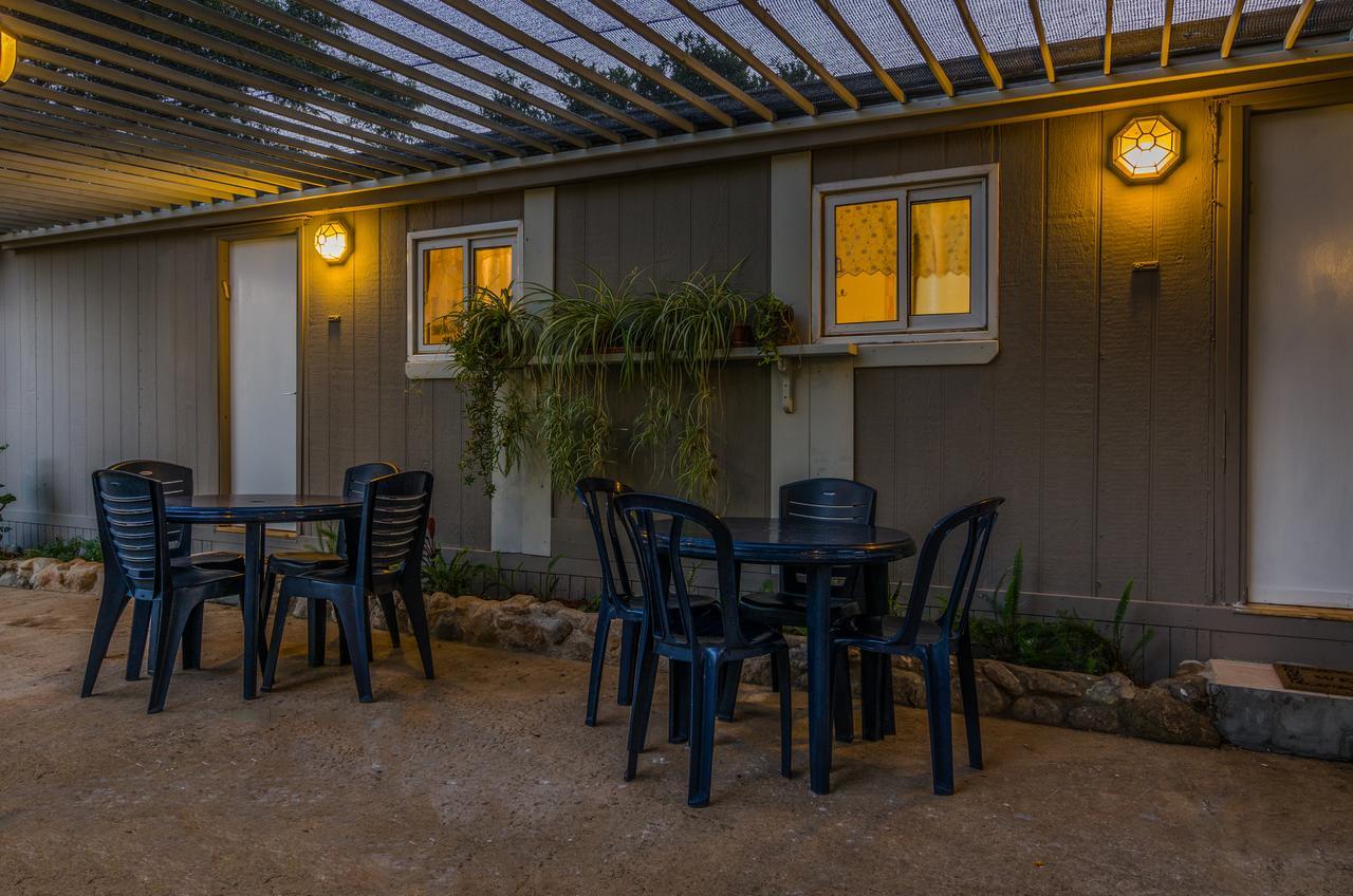 Orna'S Corner Bed & Breakfast Yuval Ngoại thất bức ảnh
